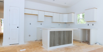 Installation murale cuisine